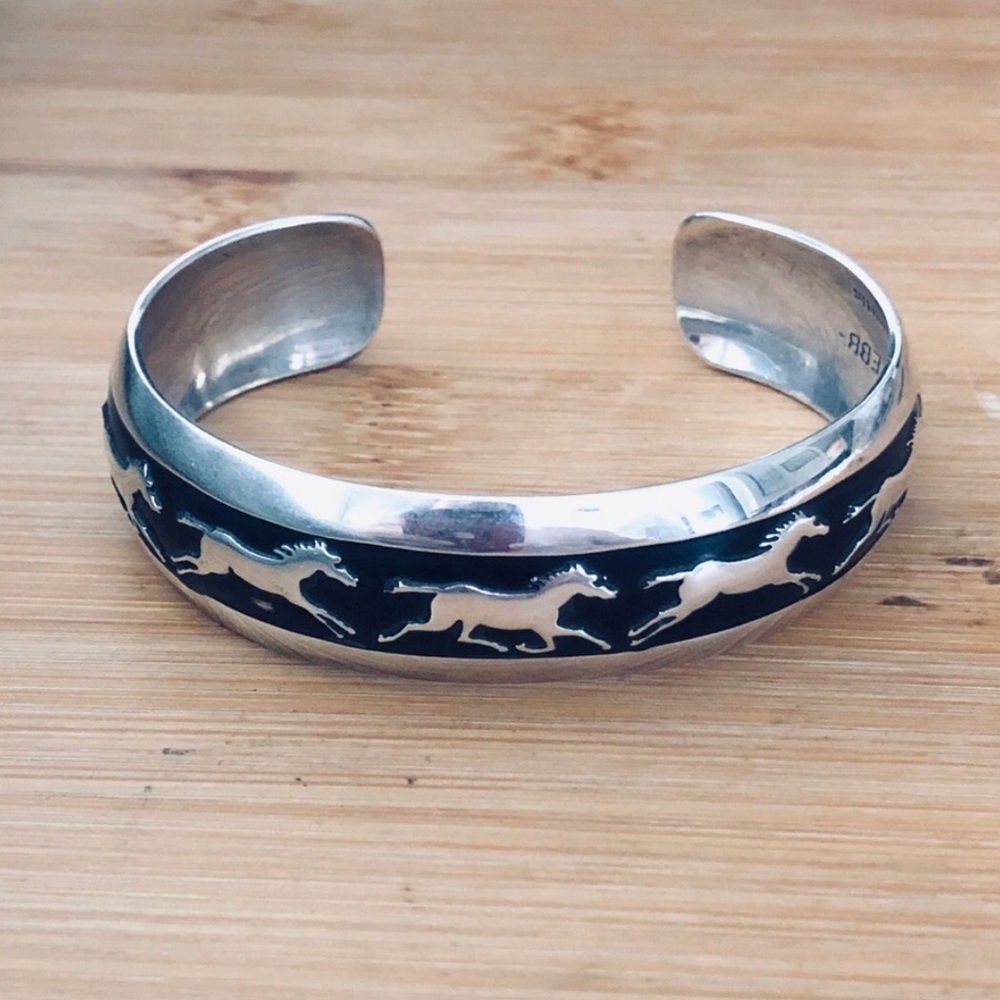 $194 Signed Navajo Estate Cuff   Sterling Silver  Marked B. Webb STERLING